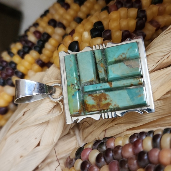 NWOT Native American Navajo Turquoise Cobblestone Pendant 💙 - Picture 3 of 10